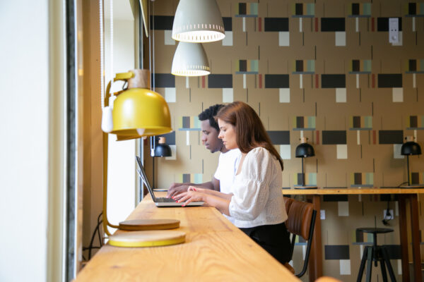 Coworking em Condomínios: Tendência e Funcionalidade